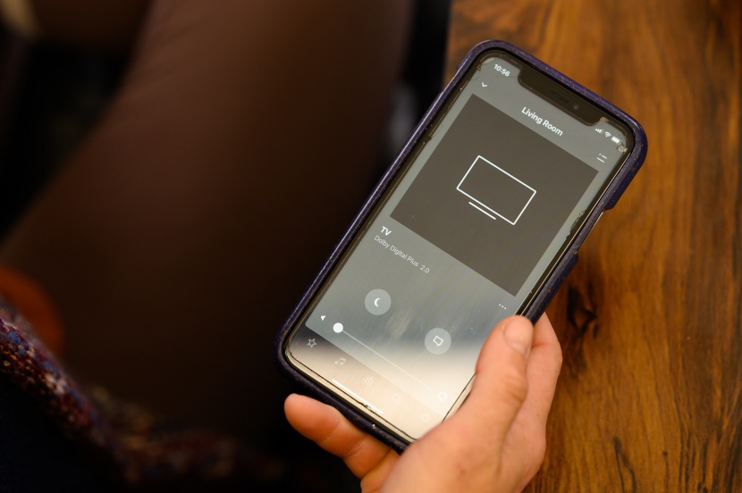 soundbar - the sonos app uses your iphone&#039;s microphones to configure the sonos...