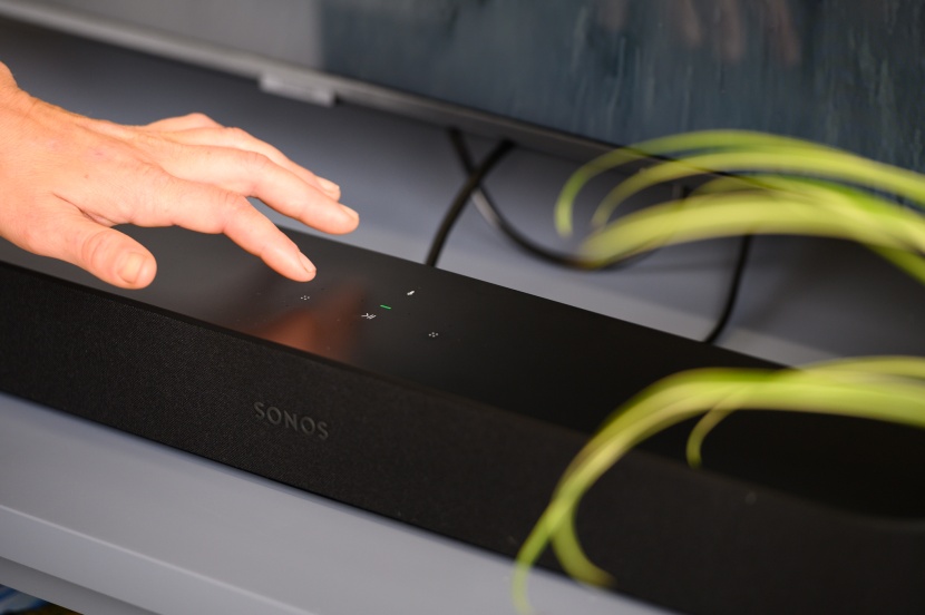 soundbar - the beam has a few simple onboard controls.