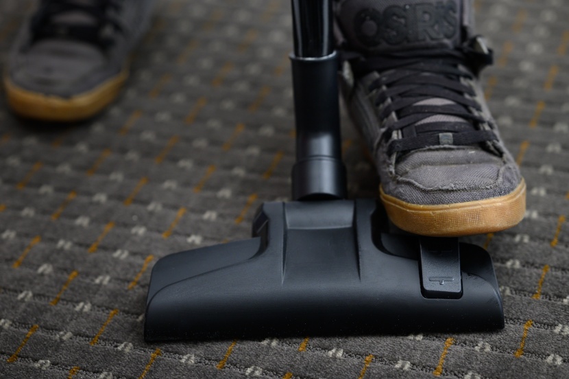 eureka mighty mite - the foot-activated switch for swapping cleaning modes.