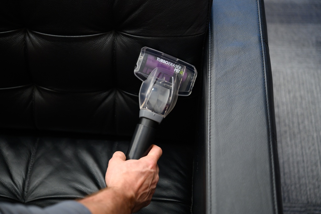 Bissell CleanView Swivel Pet Review Tested & Rated