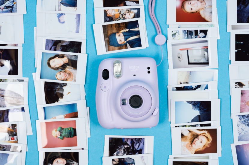 instant camera - the fujifilm instax mini 11 creates nice wallet-sized mementos and...