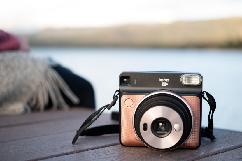 fujifilm instax square sq6 - the fujifilm instax square sq6 adapts well to different lighting...