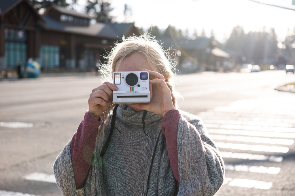 instant camera - happy shooting!