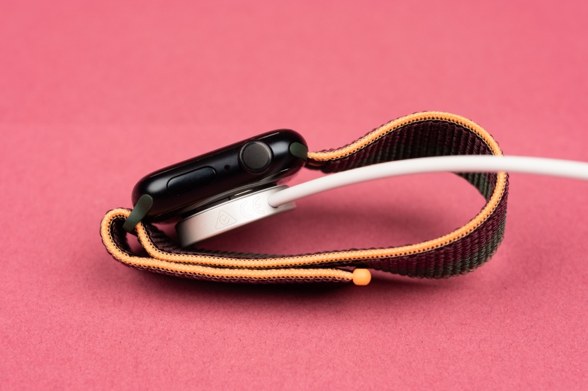 a magnetic charger adds user-friendliness.