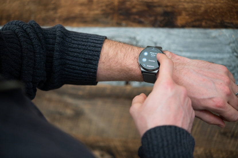 huawei gt 2 pro - finger scrolling was a little sluggish on this watch.