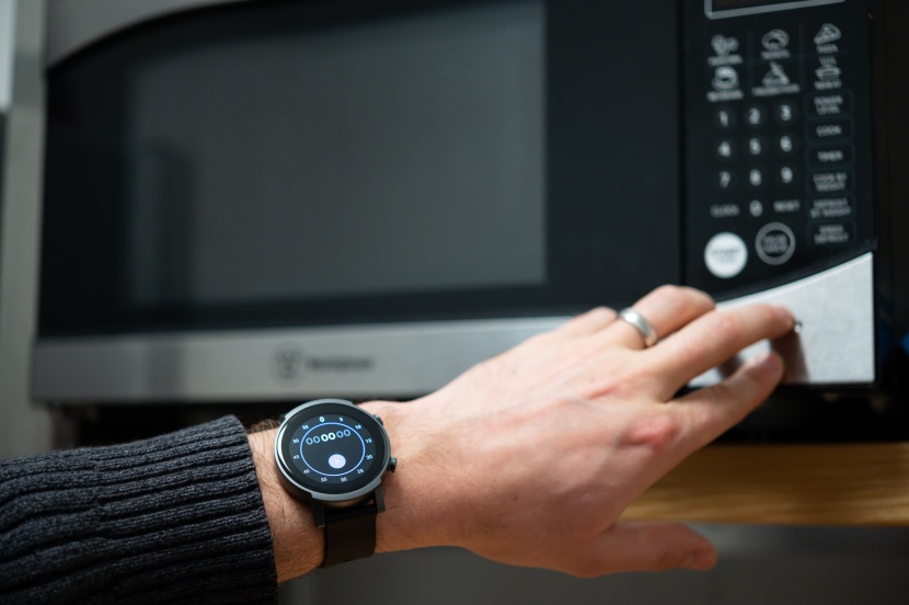 mobvoi ticwatch e3 - a fairly bare-bones yet functional device to add convenience to...