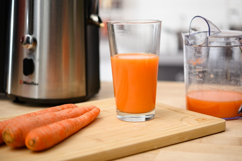 mueller ultra-juicer - the mu-100 did quite well with carrots, yielding an above-average...