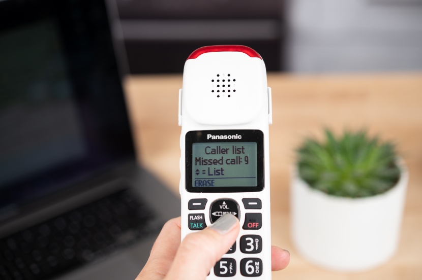 panasonic kx-tgm420w + kx-tgma44w - the menu layouts on the kx-tgm420w are intuitive and make it easy to...