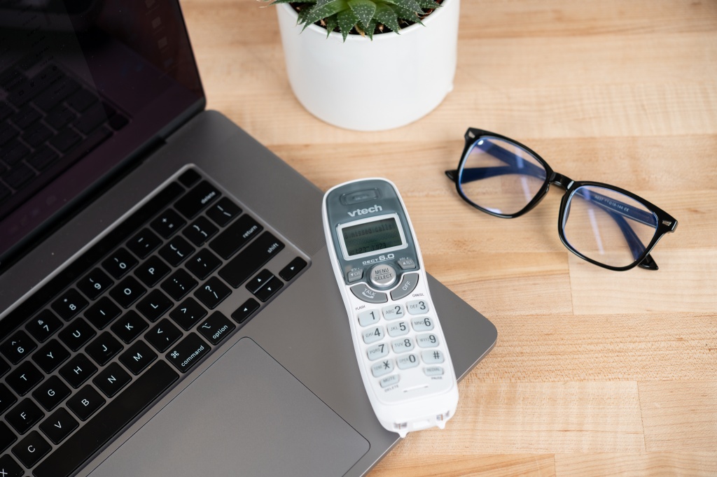 vtech cs6114 - this phone is fairly simple but still isn&#039;t super easy to use.