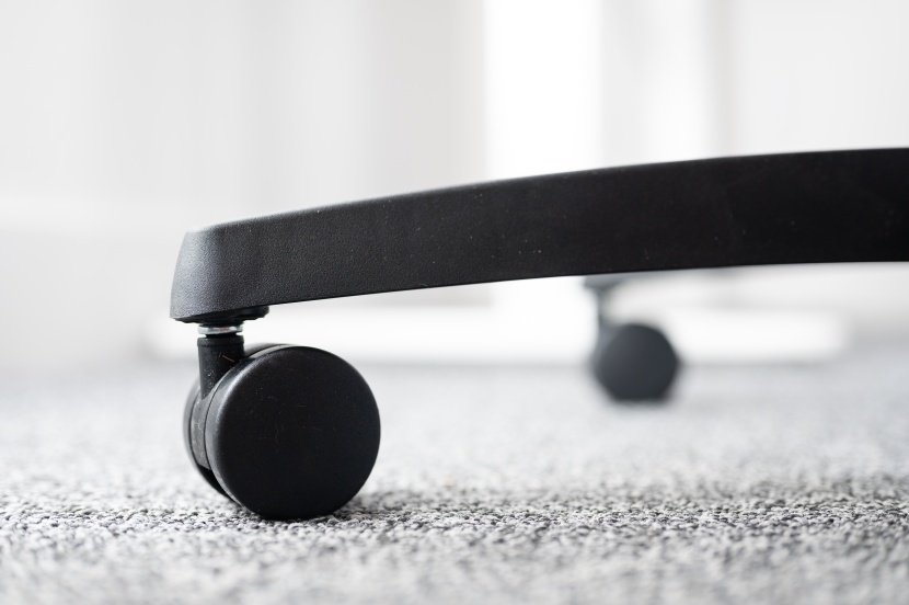 hon ignition 2.0 task - the ignition 2.0 features wheels, which make it easy to roll around...