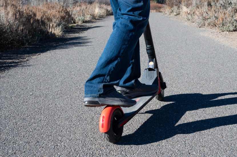 segway ninebot kickscooter es1l - a front electric brake and a rear fender brake provide adequate...