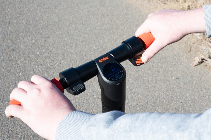 segway ninebot kickscooter es1l - the simple controls and display on the es1l. we feel this is a...