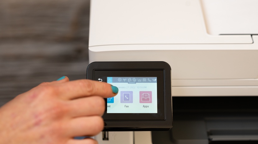 hp laserjet pro m428fdw - the hp laserjet pro mfp m428fdw&#039;s great, simple-to-use touch display...