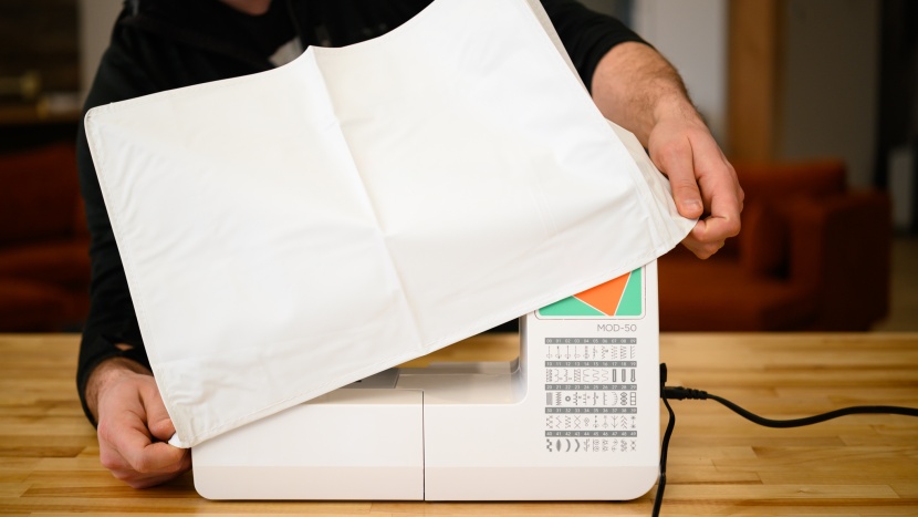 janome mod-50 - the dust case for the machine.