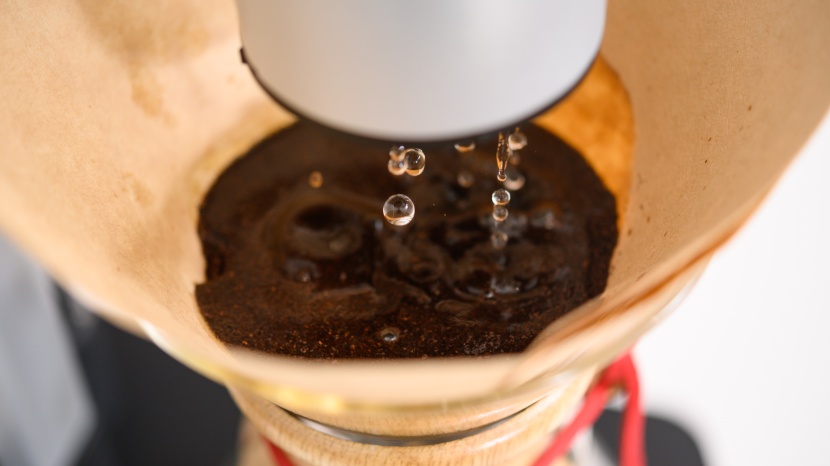 chemex ottomatic 2.0 - the chemex ottomatic 2.0 is programmed with a pre-infusion setting.