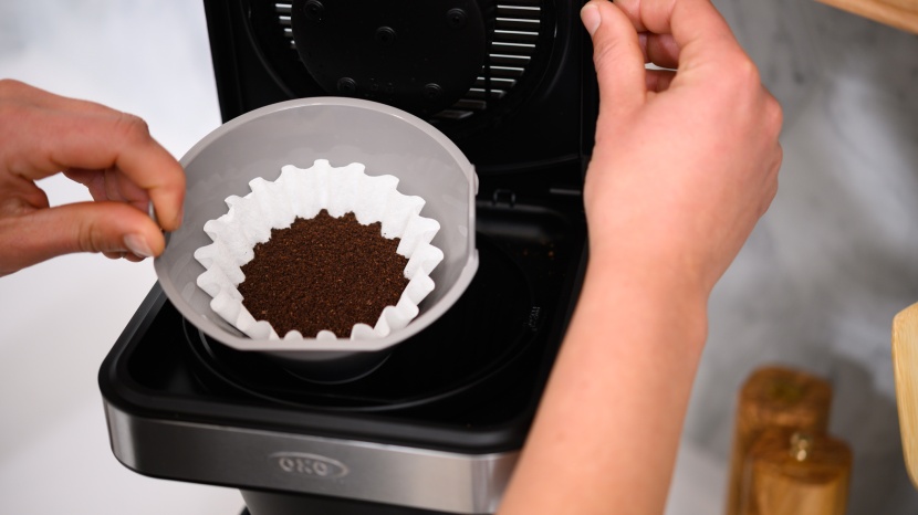 oxo brew 8-cup - the oxo provides a fairly even saturation, brewing a decently...