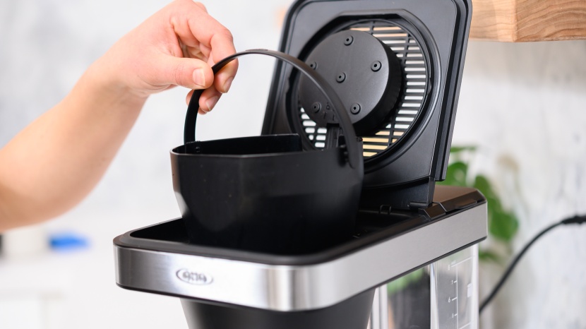 oxo brew 8-cup - the oxo brew basket is dishwasher safe, but it doesn't sit well in...