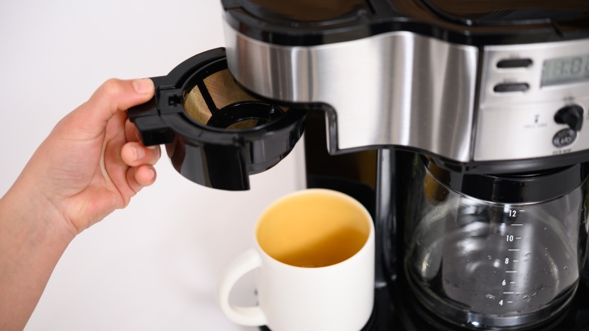 hamilton beach 2-way - the 2-way lacks the powerful water distribution required for a...