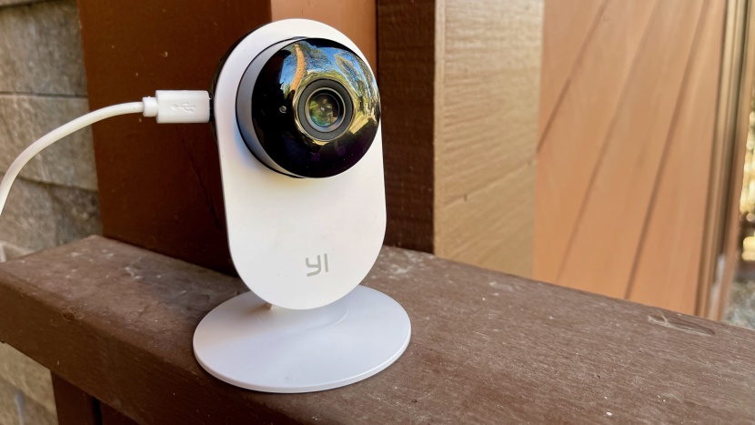 yi 1080p home - the yi is easy to set-up, has redundant data storage, and a plug-in...