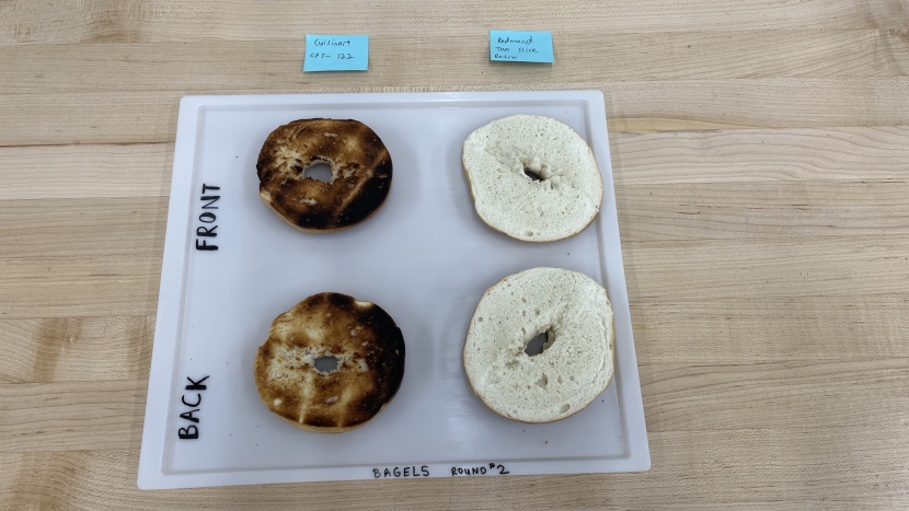 redmond 2 slice retro - left: cuisinart cpt-122 round two bagel test. right: redmond 2 slice...