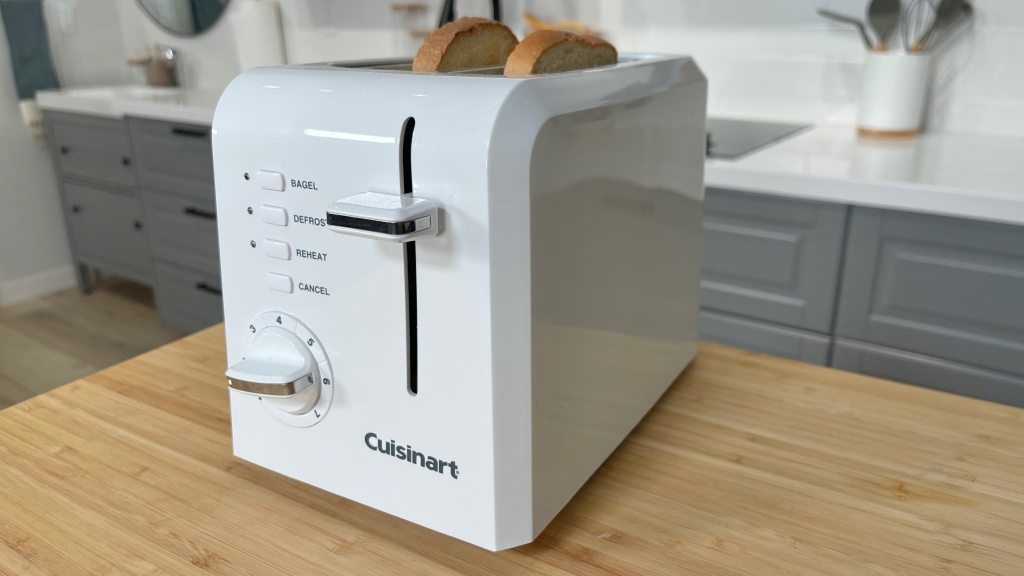 Cuisinart 2-Slice Compact Plastic Toaster White CPT-122