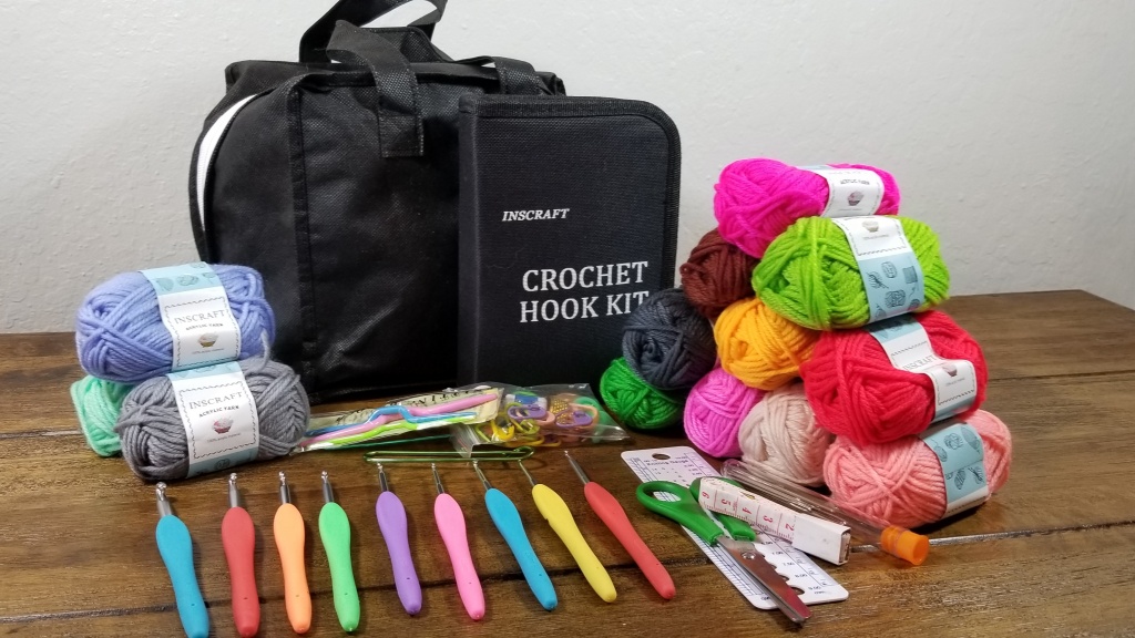 J MARK Crochet Kit for Beginners Adults and Kids -1320 Yards Knitting Kit  with Yarn Set Crochet Hook & More Large