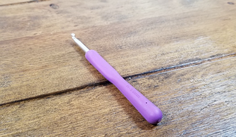 crochet kit - the molded rubber grips made these hooks much more comfortable to...