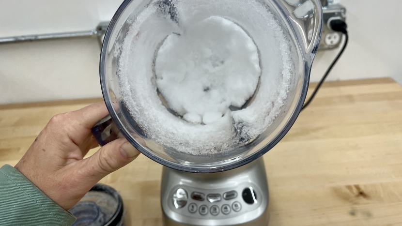 breville fresh &amp; furious - check out the snowy crushed ice texture.