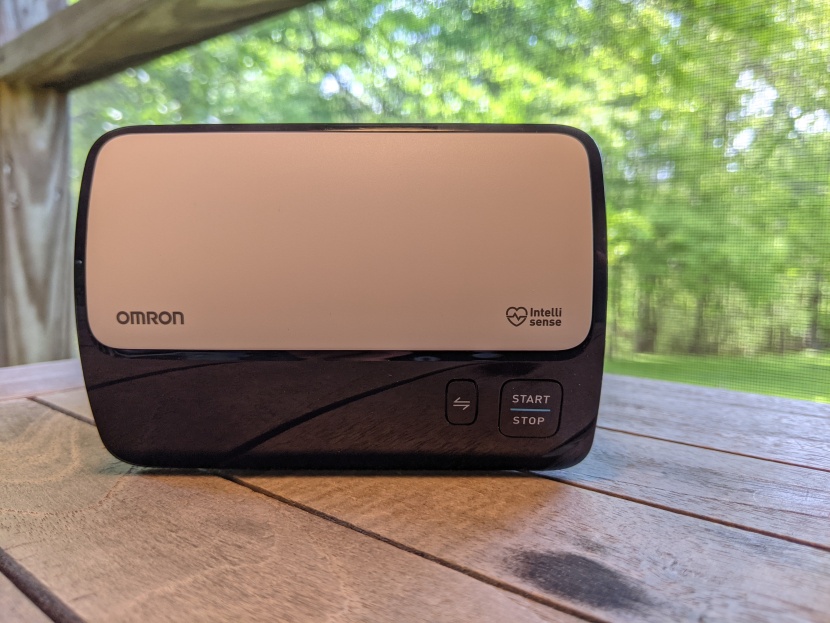 omron evolv wireless - with two clearly labeled buttons on the device, it&#039;s difficult to...