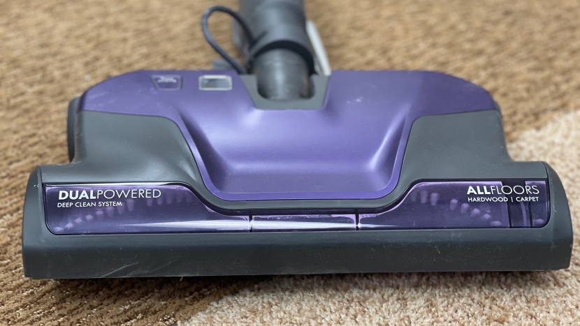 kenmore 600 series pet powermate - surface transitions were very easy with the kenmore.