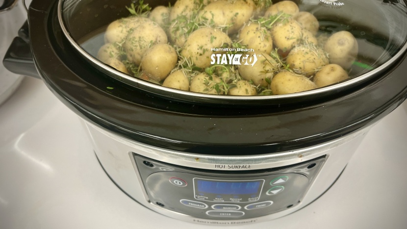 hamilton beach 6-quart set &amp; forget - the screen of this slow cooker is not lit like many others, so...