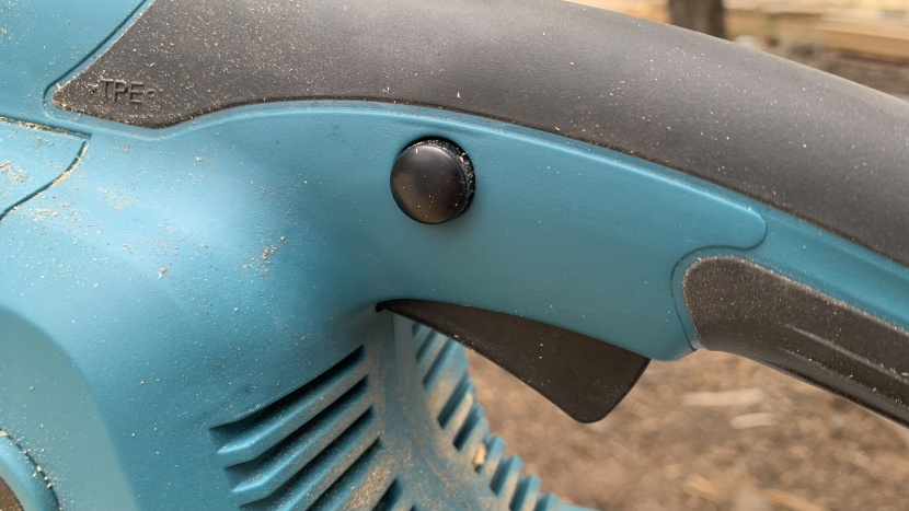 makita uc4051a - the only thing you have to do to get the makita uc4051a started is...