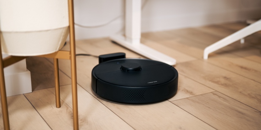 roborock s4 max - the lack of a dust removal system is inconvenient but it does make...