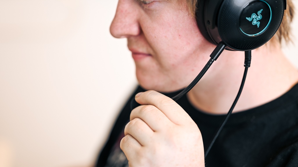 kraken v3 hypersense - the kraken's mic yielded near-flawless audio.