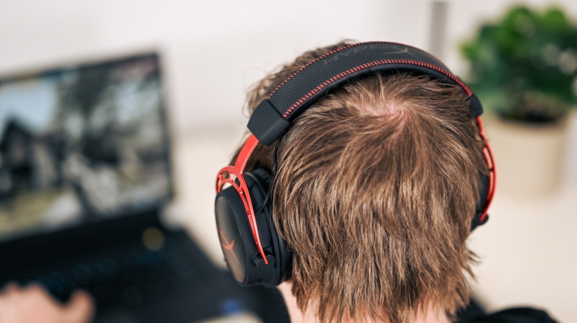 hyperx cloud alpha wireless - the hyperx offers users great positional sound - pin-pointing the...