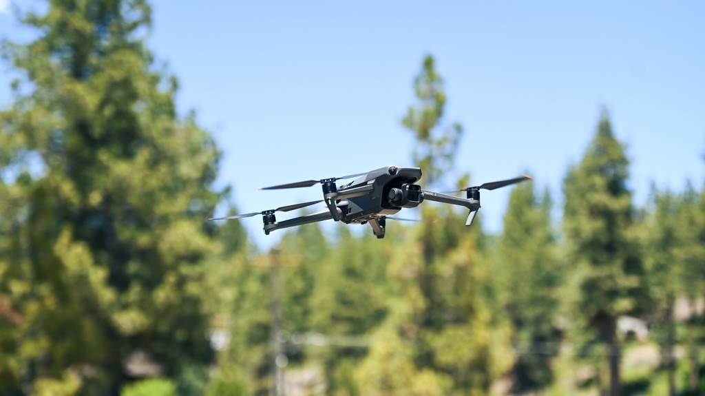 DJI Mavic 3 Review (The DJI Mavic 3 sets the bar for pilot-focused drone flight: it's fast, stable, and responsive.)