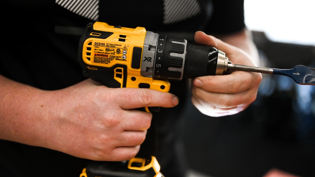 DeWalt Extreme 12V Max DCD701F2 Review