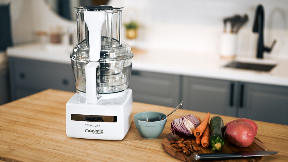 KitchenAid 7-cup Food Processor - Full Review & Demo 