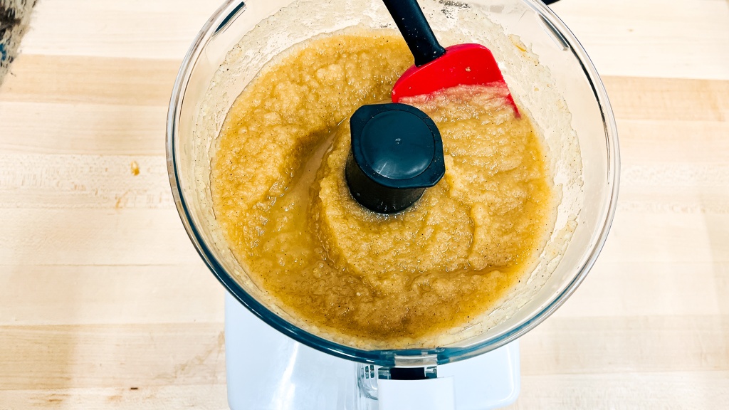 magimix compact 3200 xl - the magimix handled a large load of apples and created wonderful...