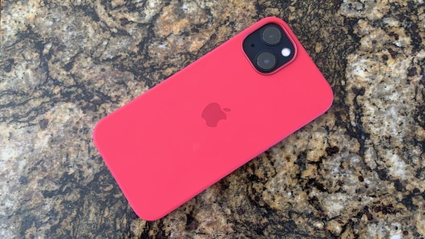 iphone 13 case - the apple silicone case works seamlessly with apple&#039;s magsafe...