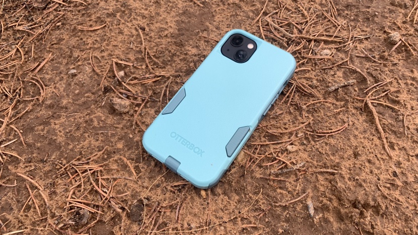 iphone 13 case - the otterbox commuter looks good whether you&#039;re in the office or in...