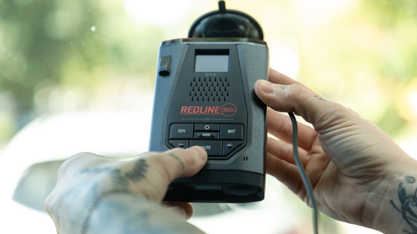 the redline 360c is full of automated features, offers a super long...