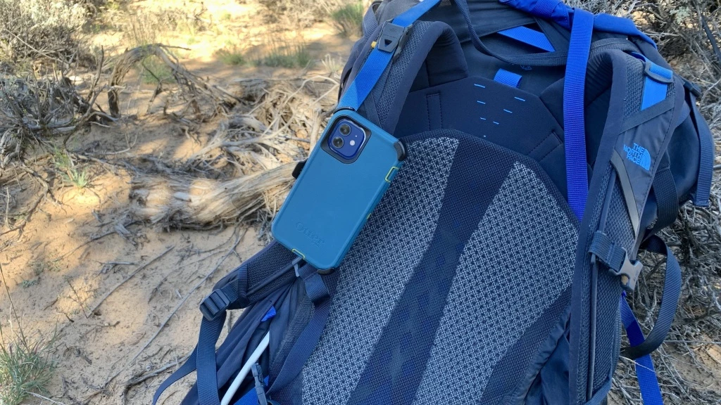 iphone case - if you face the otterbox defender inward on the clip, the screen is...