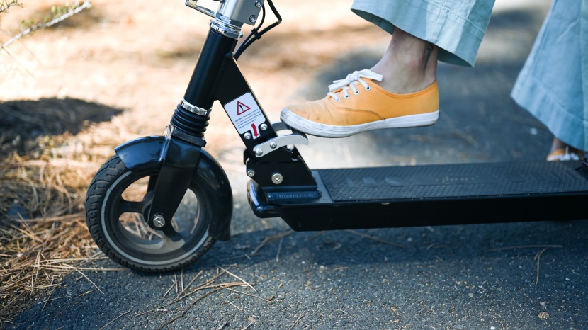 glion dolly 225-22 - the honeycomb, &quot;never-flat&quot; tires on the glion result in a rougher...