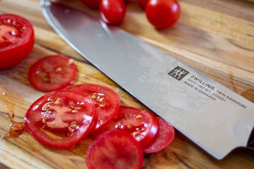 zwilling twin signature 3-pc starter - a sharp blade has no probably achieving thin tomato slices for your...