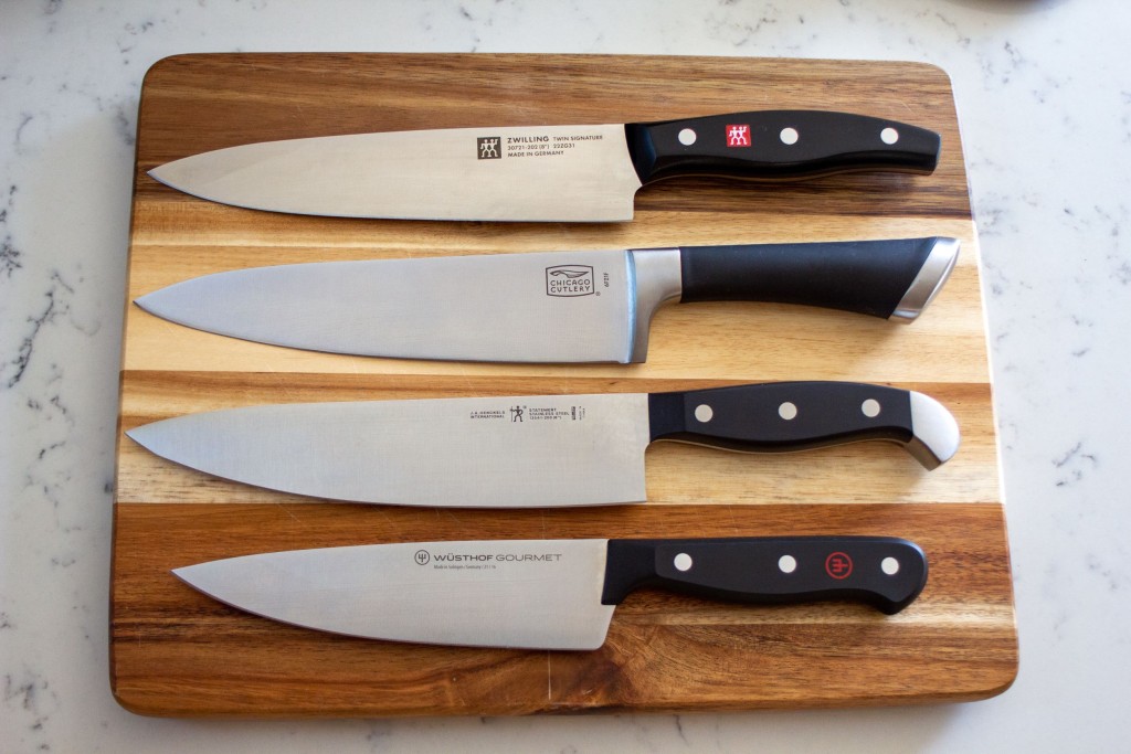 Review of #JOYJOLT Multi Purpose 12 Piece Non-Stick Kitchen Knife Set - 6  Knives & 6 Blade Covers Set by Talita, 8 votes