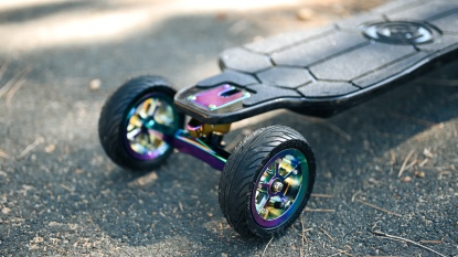 Product photo of Ownboard Carbon Zeus Pro