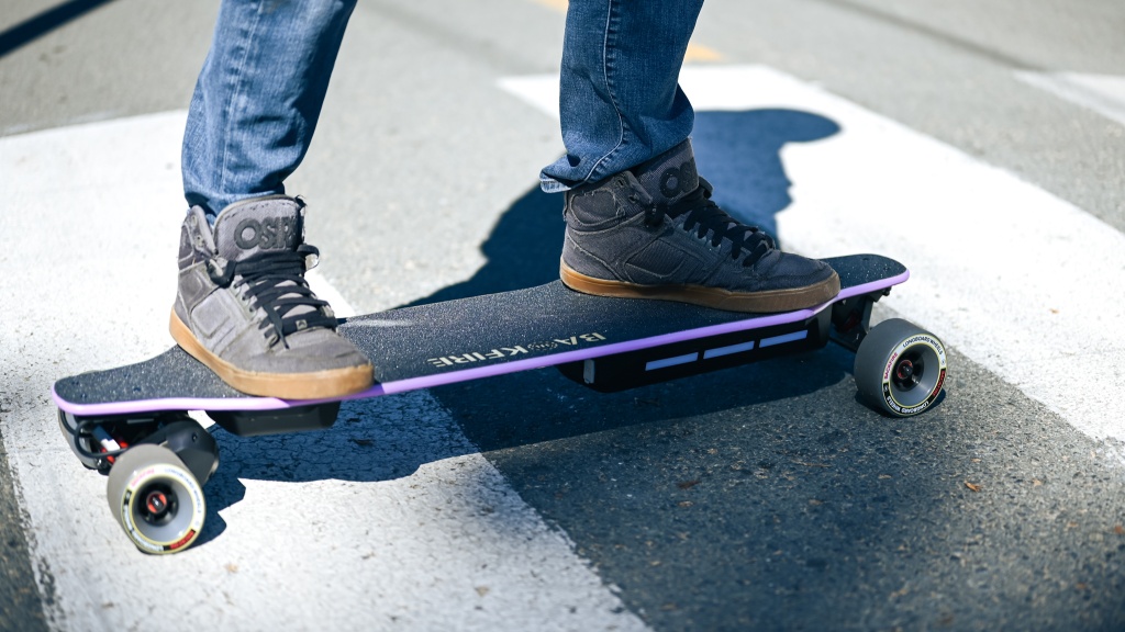 backfire zealot s - this board&#039;s speed is appropriately limited to around 11-13mph in...