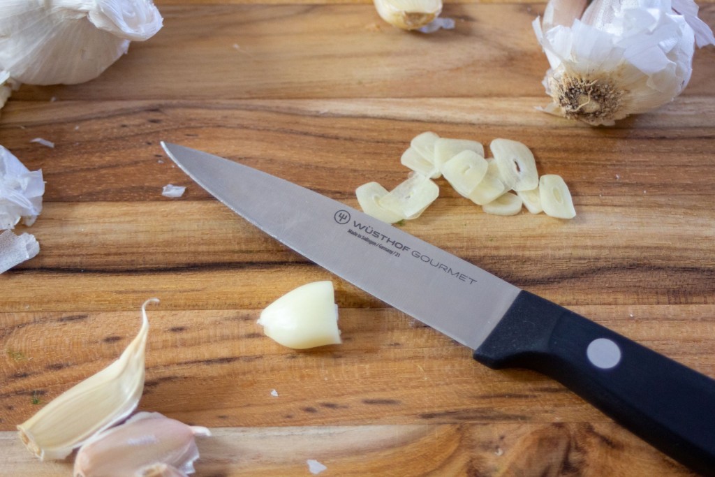 This Henckels Knife Set With 11,500 Perfect Ratings is 59% Off at