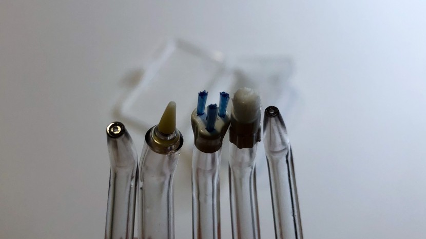 waterpik complete care 9.0 - five water flosser tips and a travel case are included in the...